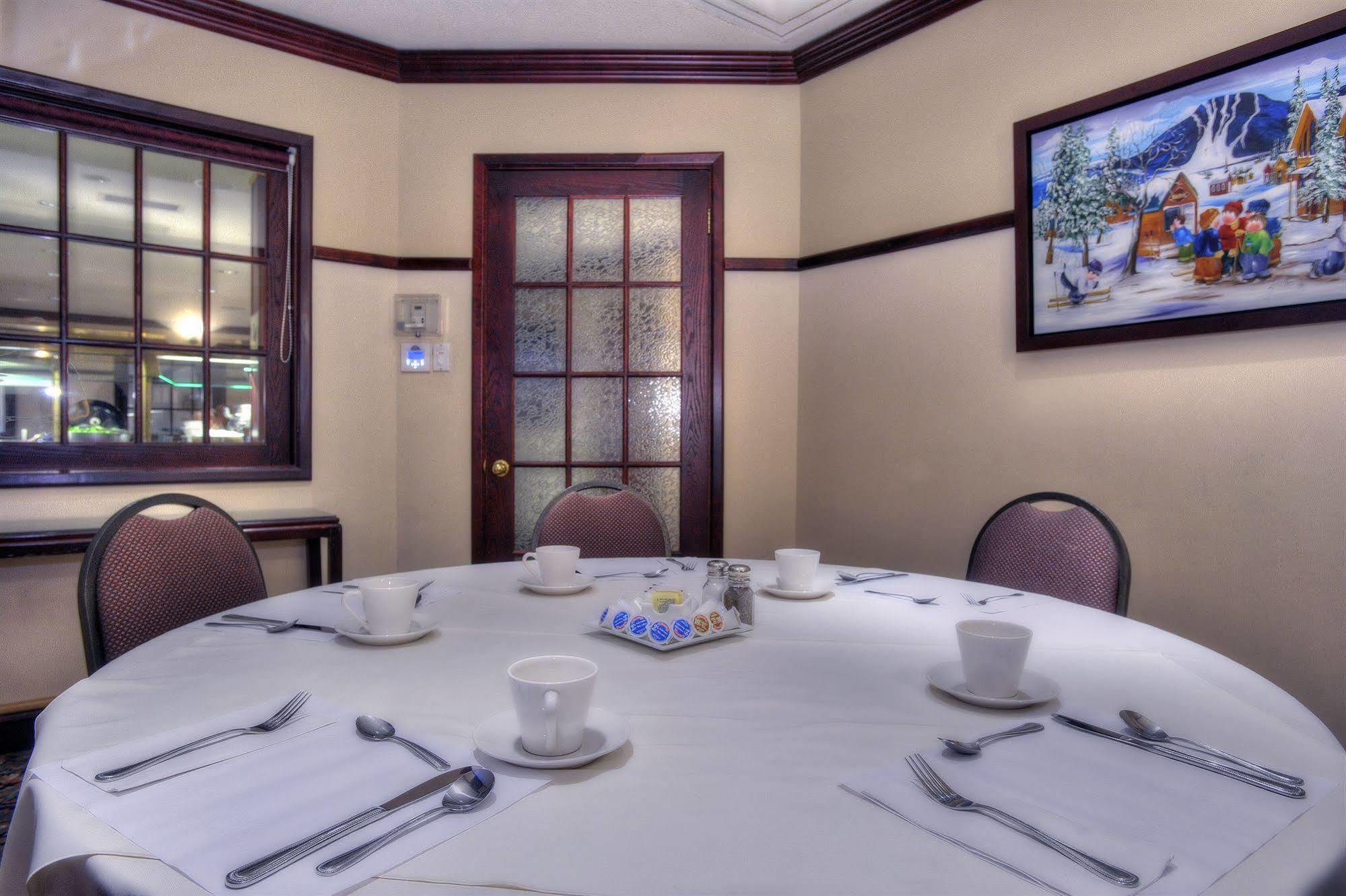 Hotel Forestel فال دور المظهر الخارجي الصورة